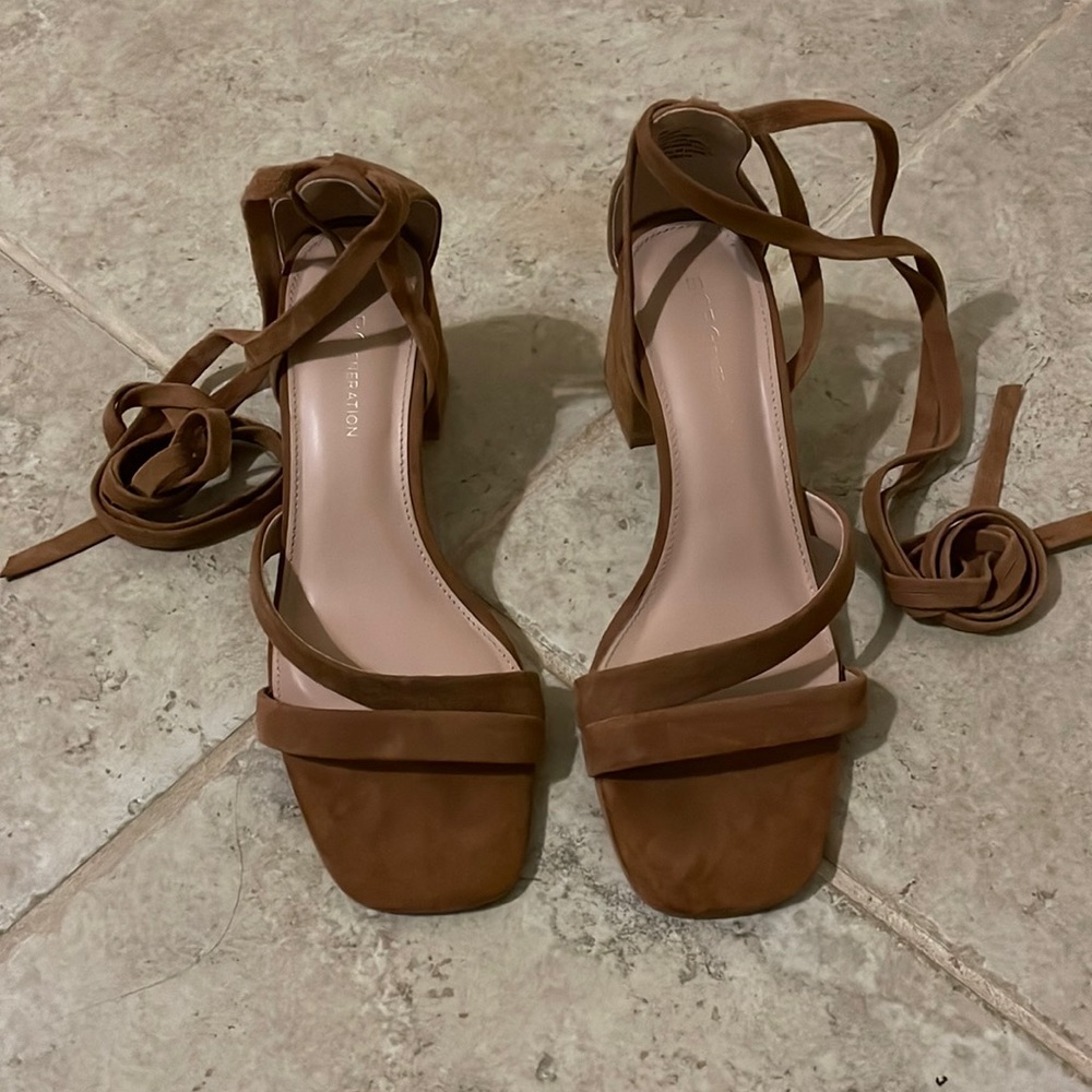 BCBGeneration Block Camel Brown heel size 7